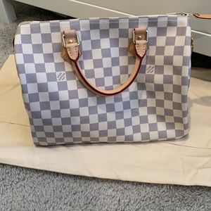 Louis Vuitton Speedy 30